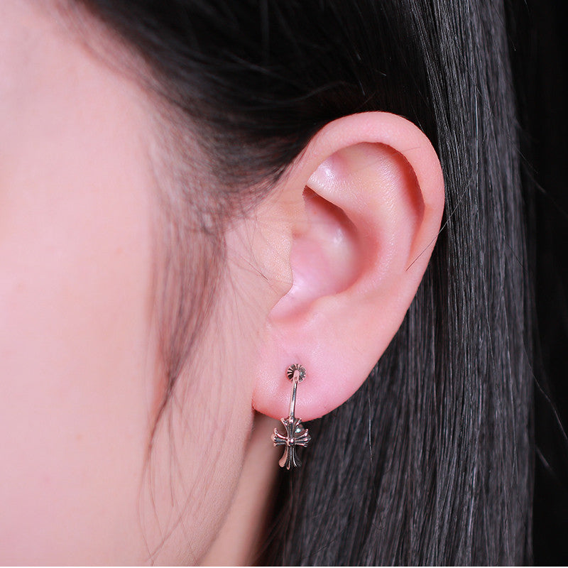 SKINNY BANGLE BABYFAT EARRING