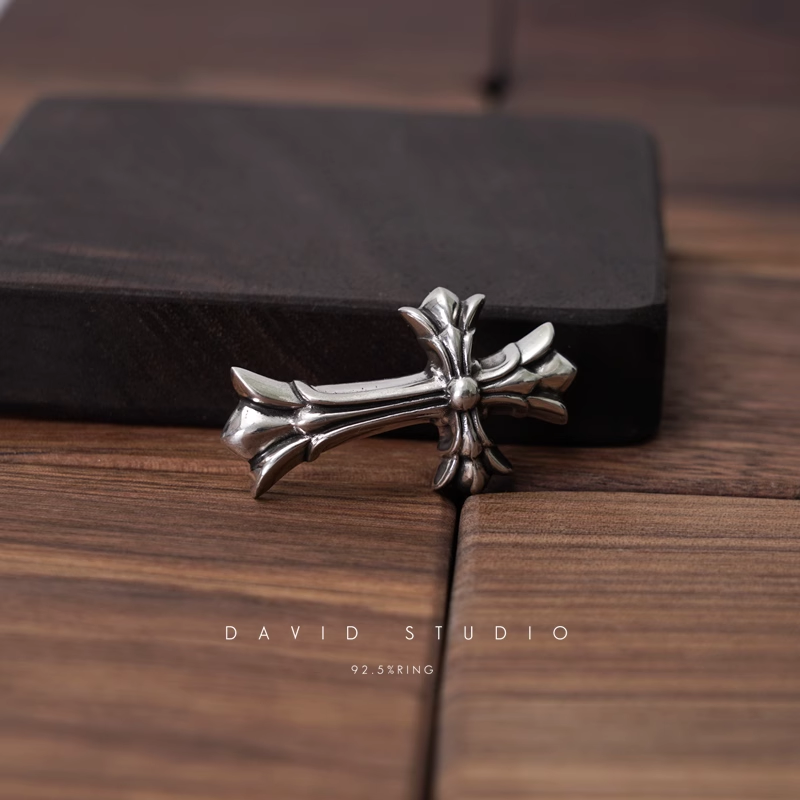 SMALL DOUBLE CROSS PENDANT