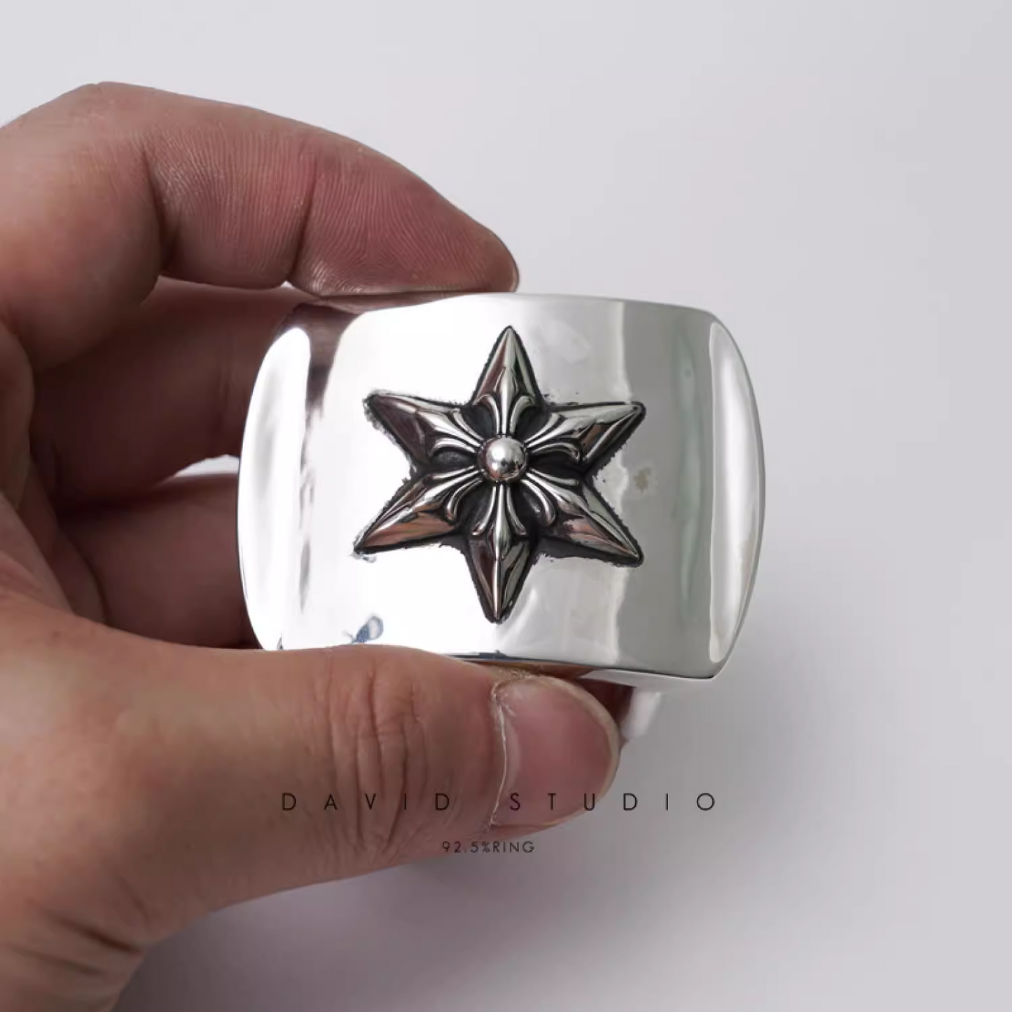 STAR BUCKLE COWHIDE LEATHER BELT