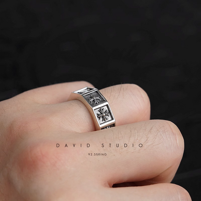 CUT OUT CH PLUS RING