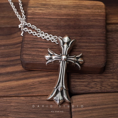 LARGE DOUBLE CROSS PENDANT – ROLL CHAIN