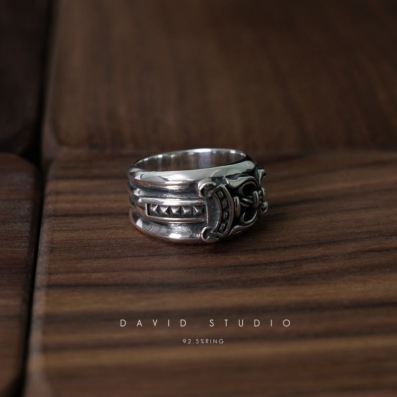 CHROME HEARTS DAGGER RING