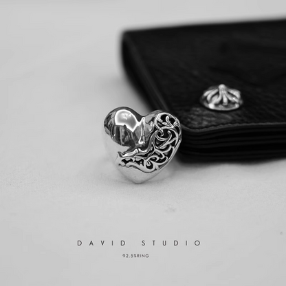 HEART RING