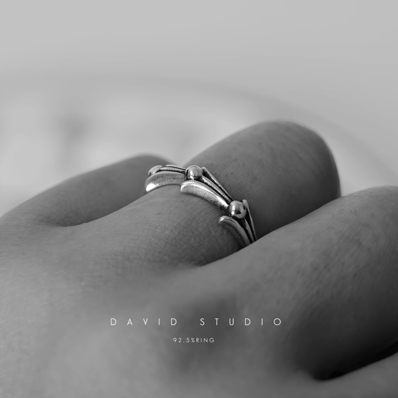 CROSS TAIL RING