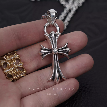 SMALL CROSS PENDANT WITH BAIL – ROLL CHAIN