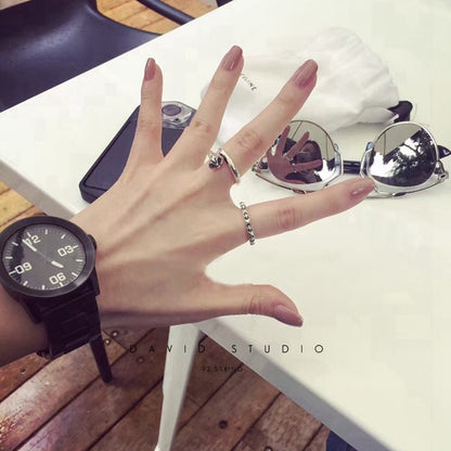 NAIL RING – CROSSBALL