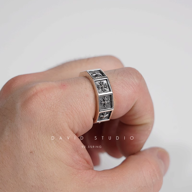 CUT OUT CH PLUS RING