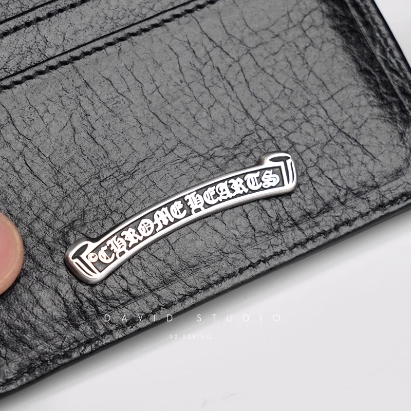 BIG DAGGER CARD HOLDER