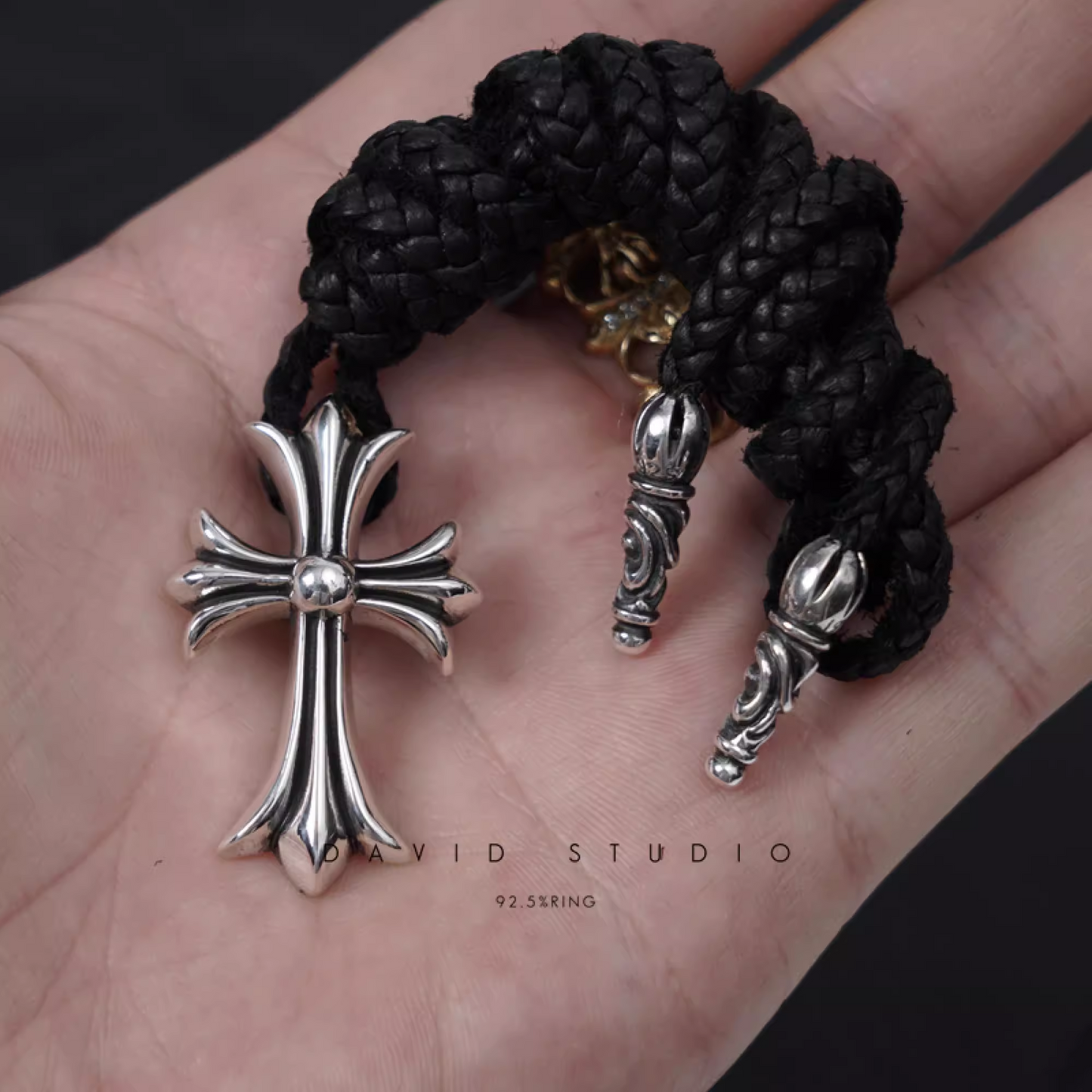 SMALL CROSS PENDANT – LEATHER BRAID
