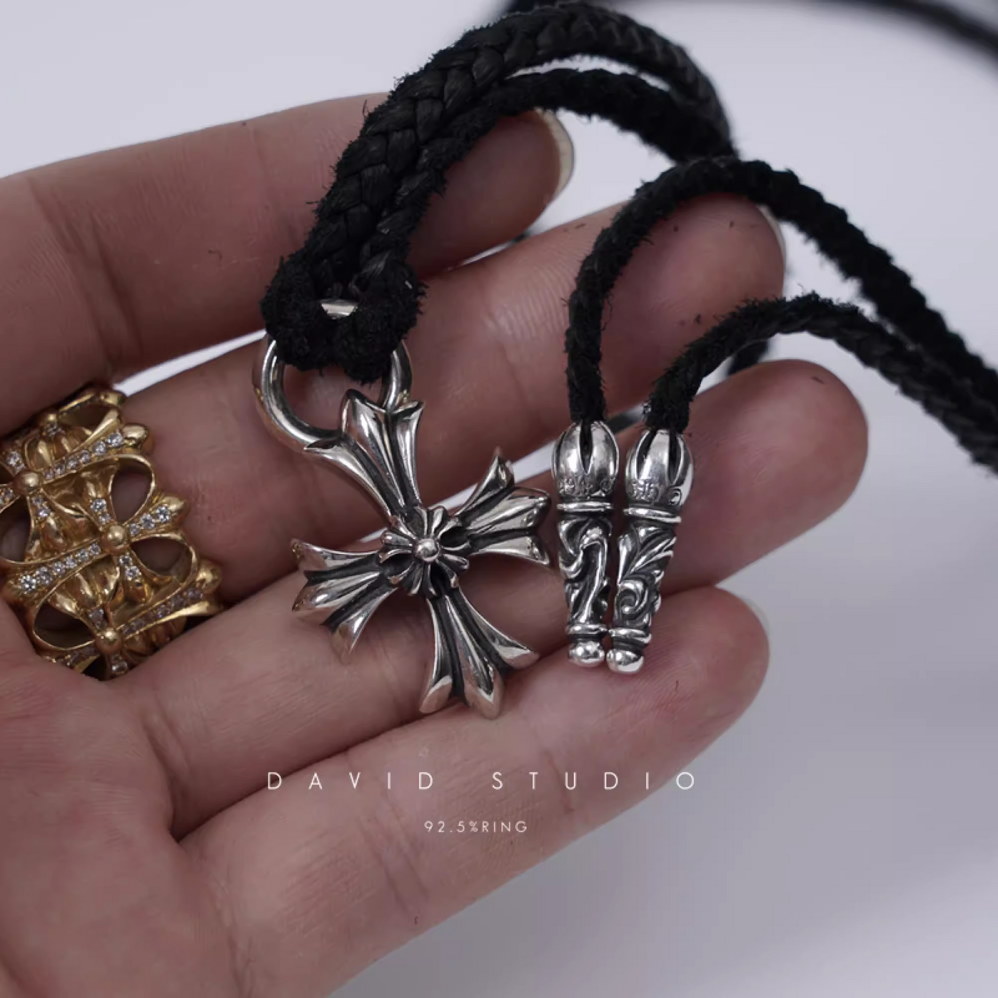 DOUBLE PLUS CHARM – LEATHER BRAID