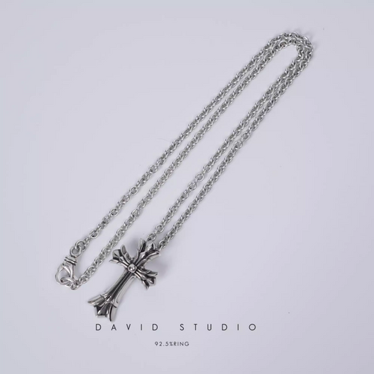 SMALL DOUBLE CROSS PENDANT – ROLL CHAIN