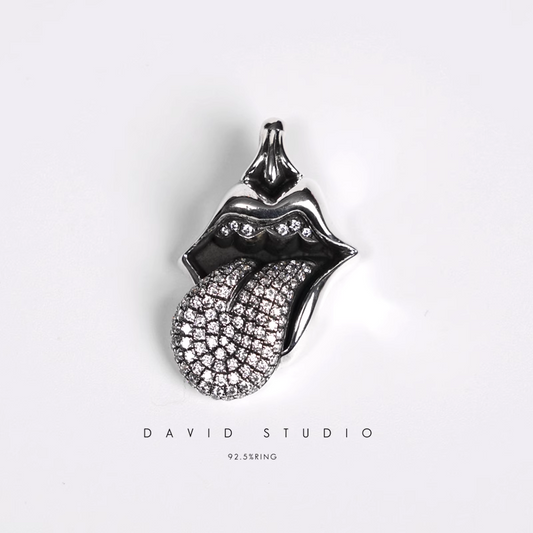 ROLLING STONES TONGUE & LIP PENDANT WITH DIAMOND