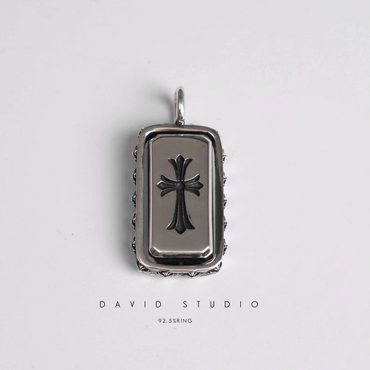DOUBLE SPINNER PENDANT