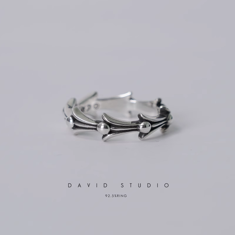 CROSS TAIL RING
