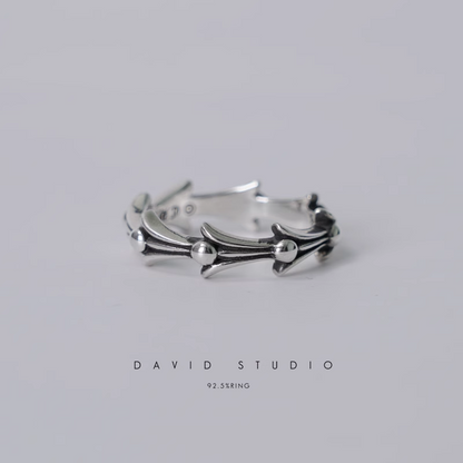 CROSS TAIL RING