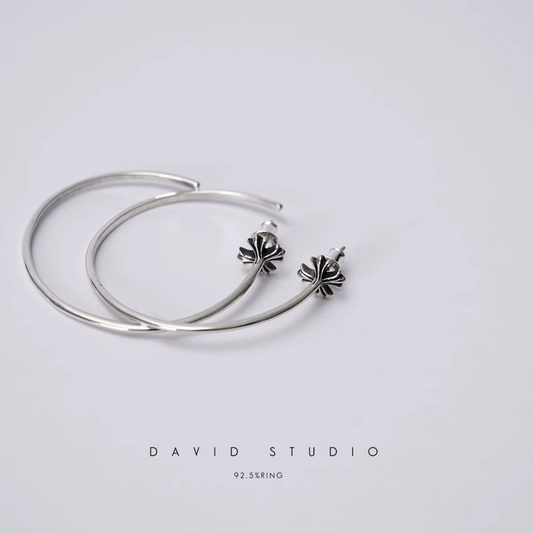 CH PLUS HOOP EARRING