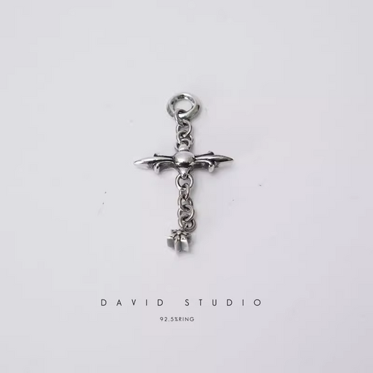 ROLY CROSS PENDANT