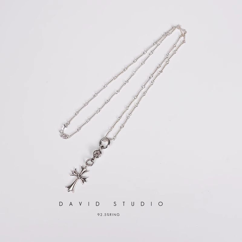 CROSS BALL PENDANT – TWIST CHAIN