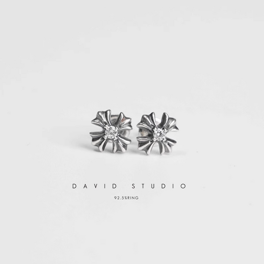 CH PLUS STUD EARRINGS WITH DIAMONDS