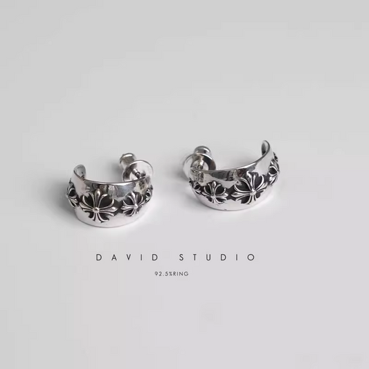CH PLUS WIDE HOOP EARRING SMALL