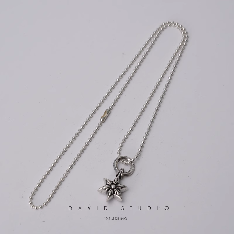 STAR CHARM – BALL CHAIN