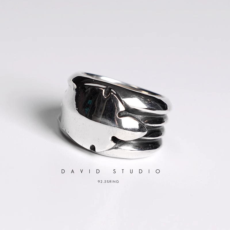 BIG FLEUR TAIL RING