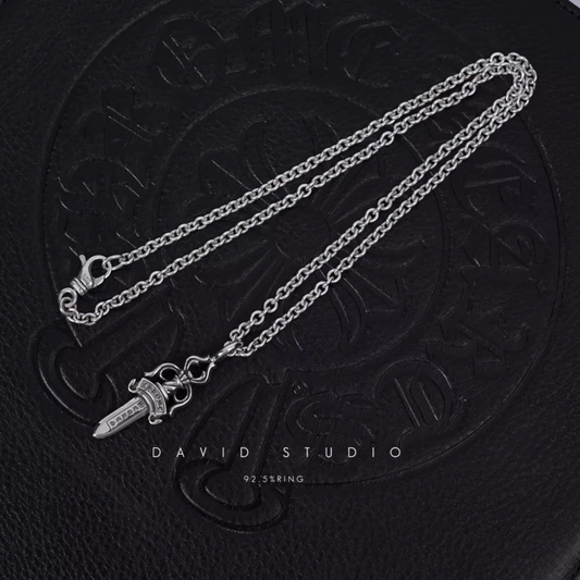 DOUBLE DAGGER PENDANT – ROLL CHAIN