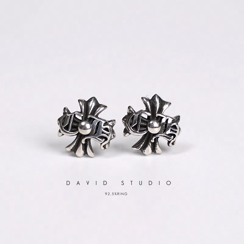 CH LOGO PLUS STUD EARRINGS
