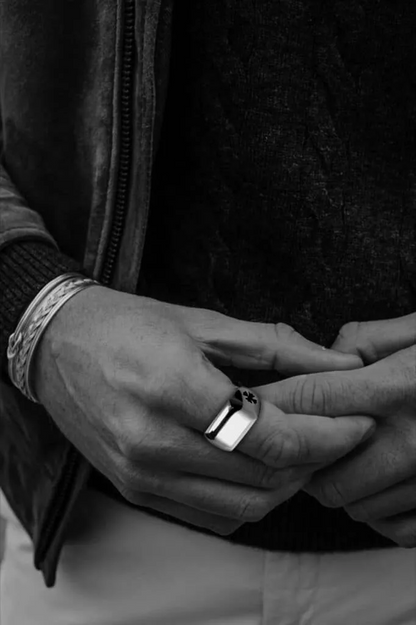 BIG PJ CROSS RING
