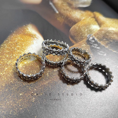 CH PLUS RAGGED EDGE RING