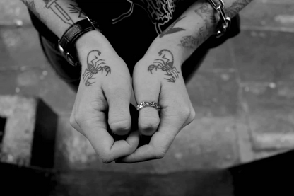 CROSS BAND RING