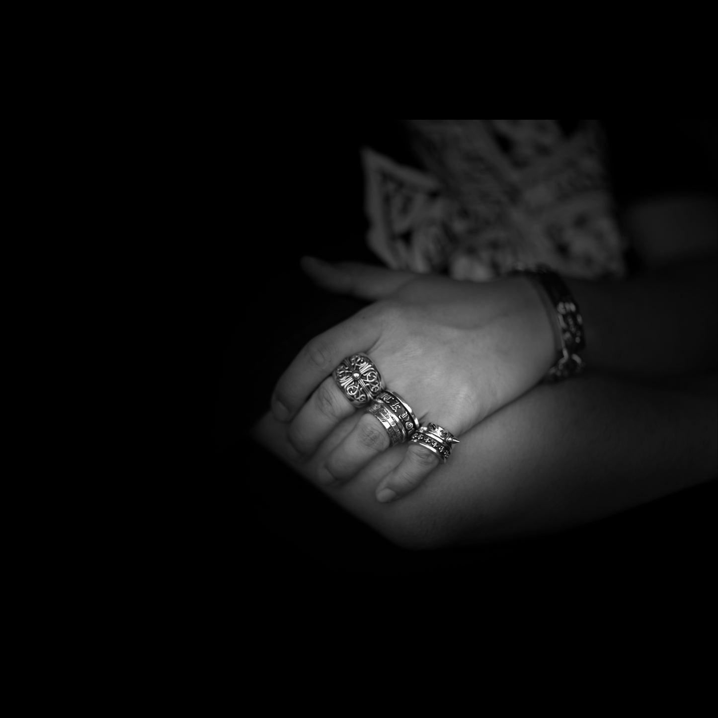 SMALL BS FLEUR RING