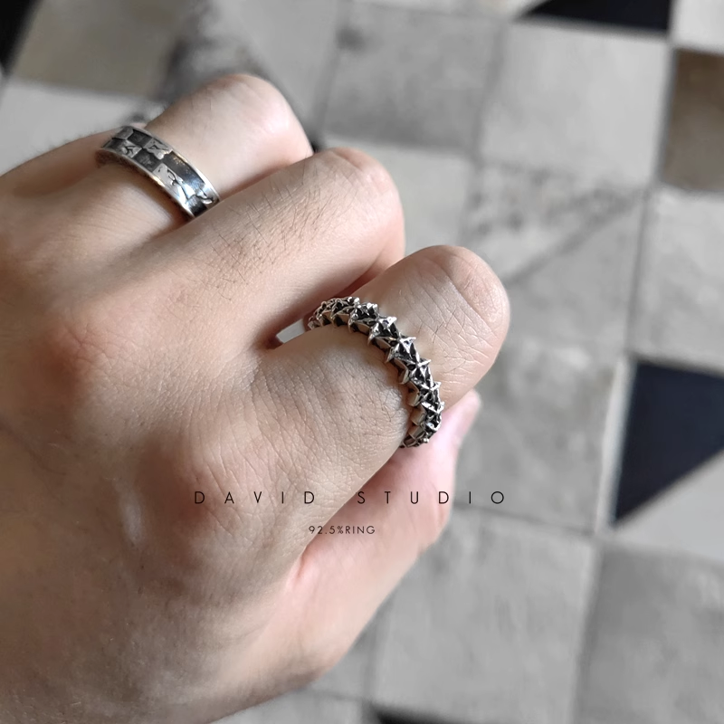 5 SIDED STAR LOOP RING
