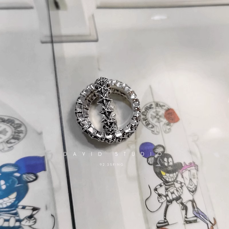 5 SIDED STAR LOOP RING
