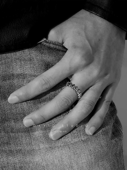 5 SIDED STAR LOOP RING
