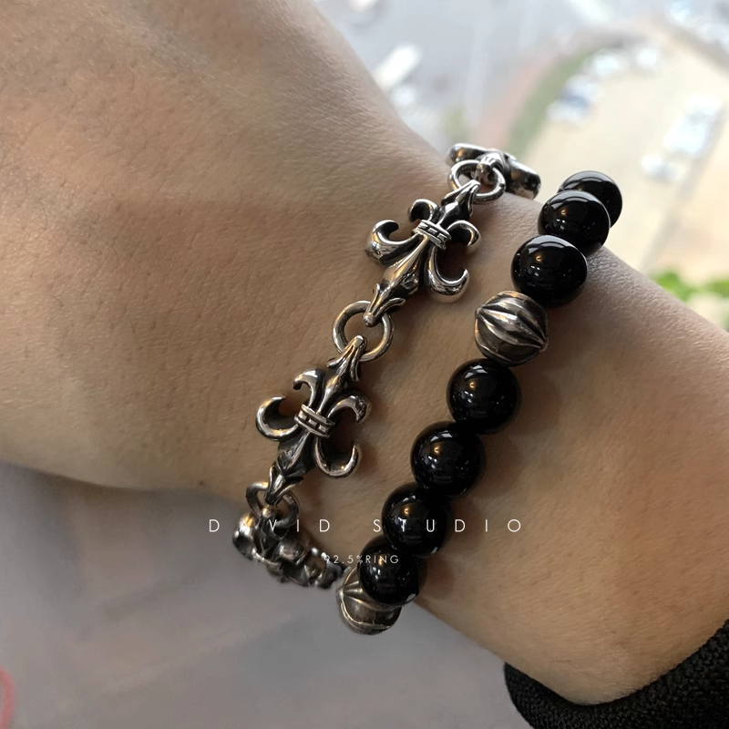 BS FLEUR CROSS CUT OUT LINK BRACELET