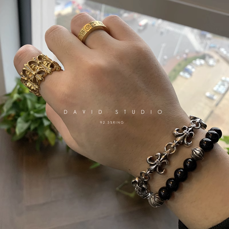 BS FLEUR CROSS CUT OUT LINK BRACELET