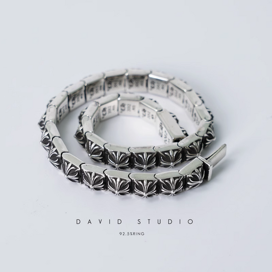 CH PLUS PYRAMID LINK BRACELET