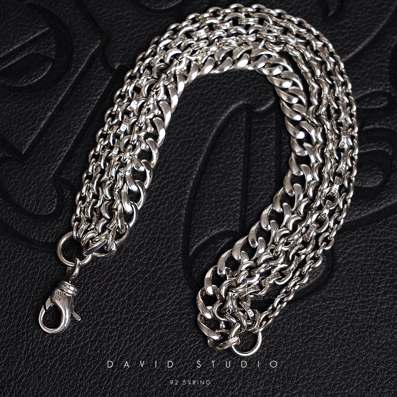 MULTI-CHAIN BRACELET