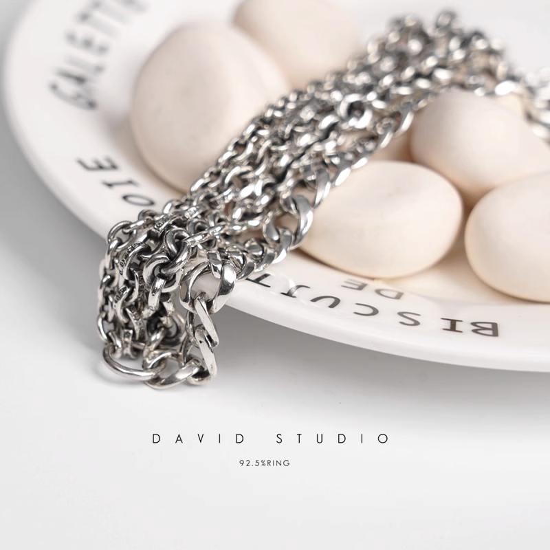 MULTI-CHAIN BRACELET