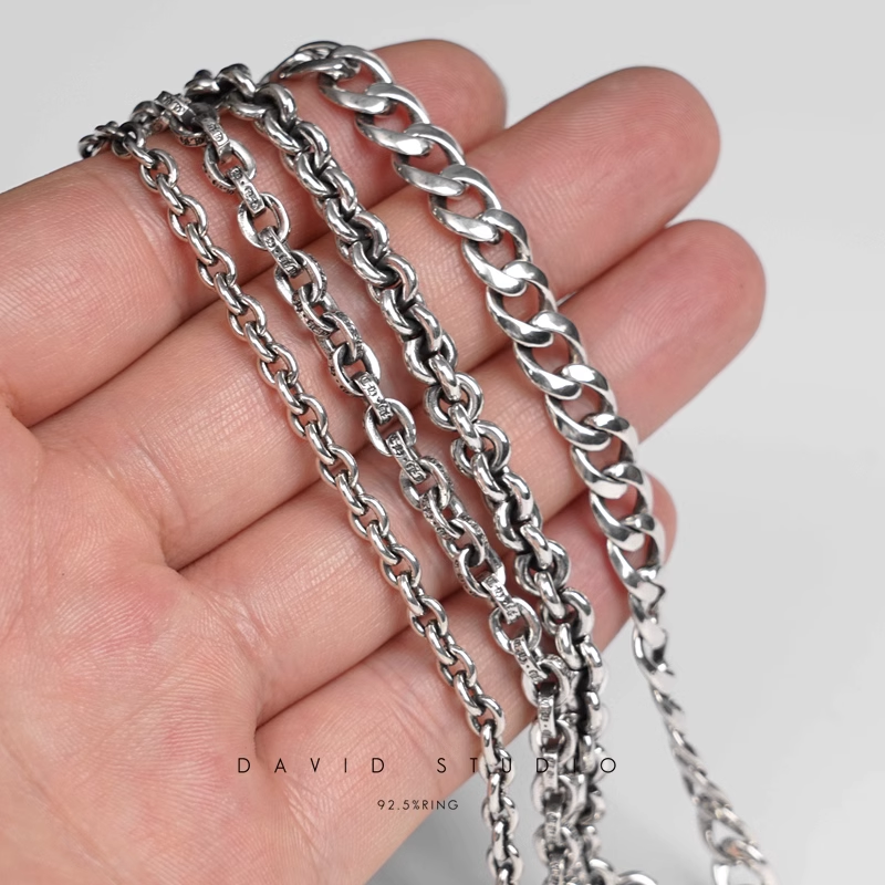 MULTI-CHAIN BRACELET