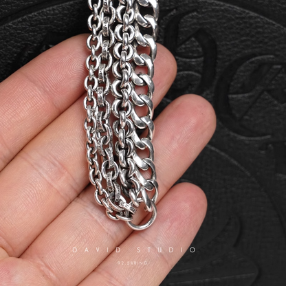 MULTI-CHAIN BRACELET