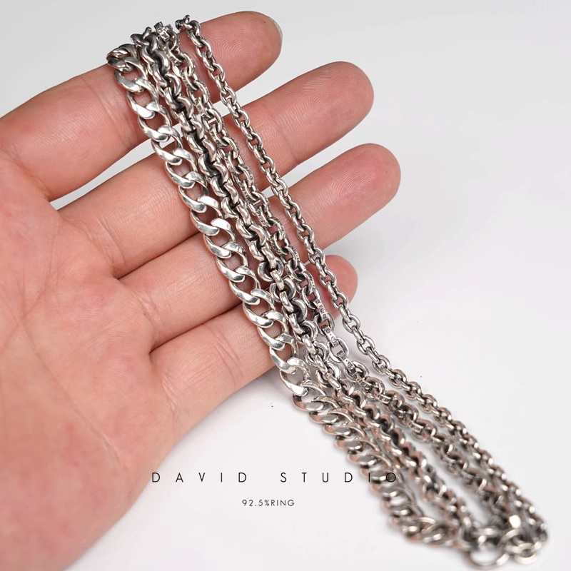 MULTI-CHAIN BRACELET