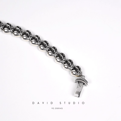 HEART PATTERN BRACELET