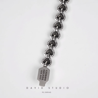 HEART PATTERN BRACELET