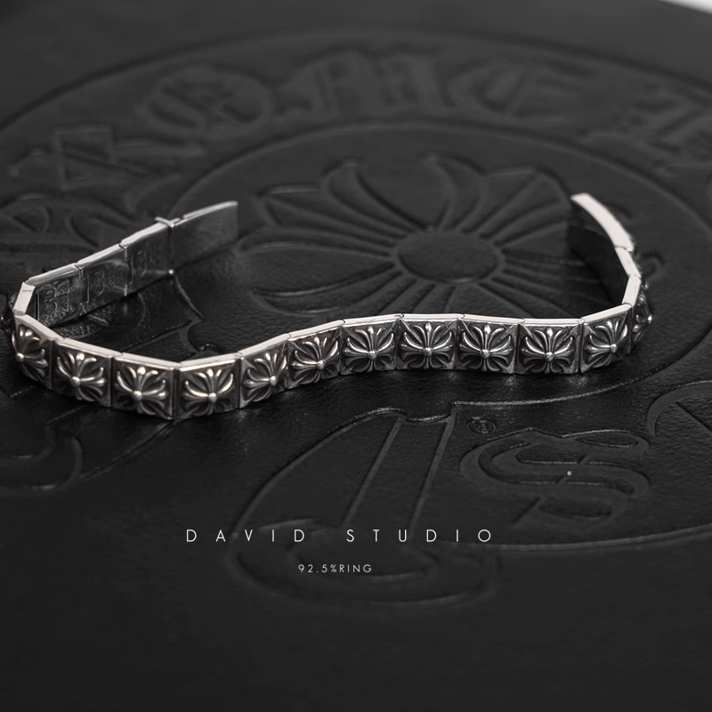 CH PLUS SQUARE PATTERN BRACELET