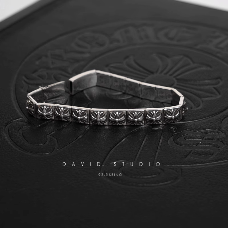 CH PLUS SQUARE PATTERN BRACELET