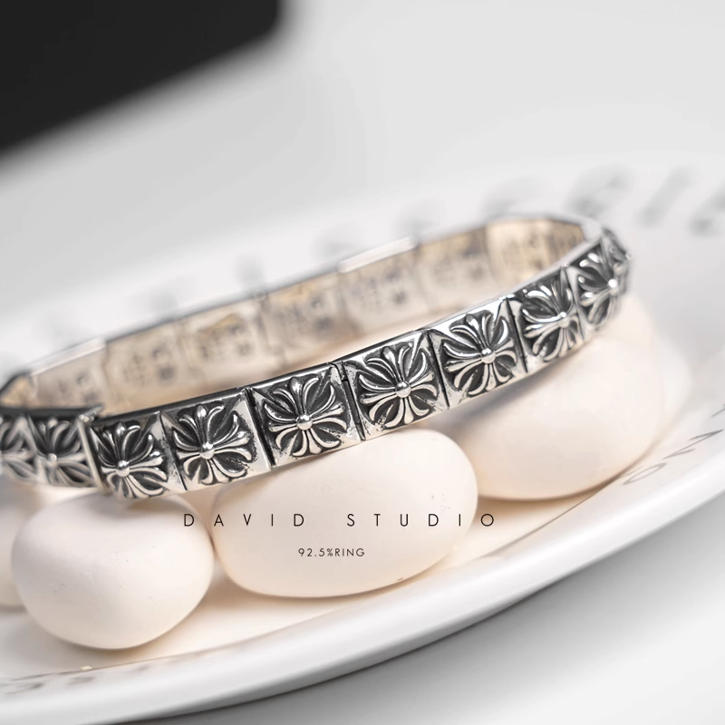 CH PLUS SQUARE PATTERN BRACELET