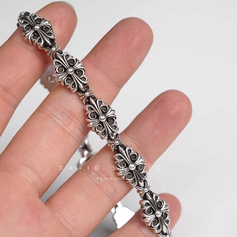 BABYFAT CROSS FLEUR PATTERN BRACELET