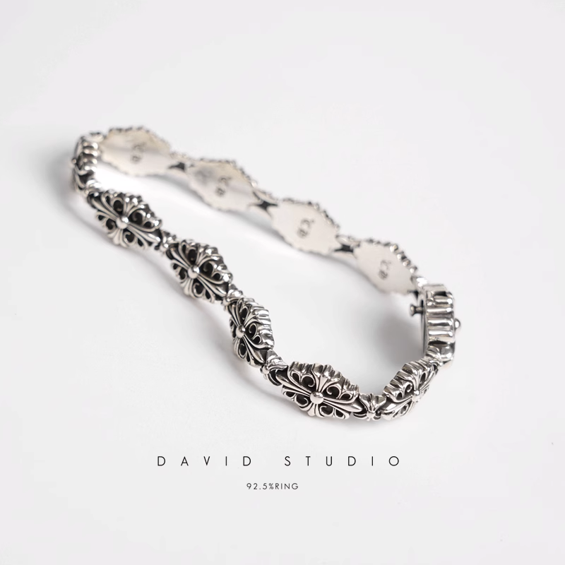 BABYFAT CROSS FLEUR PATTERN BRACELET